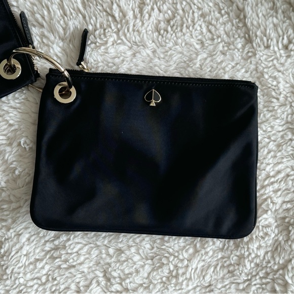 Kate Spade Jae Triple Pouch. - Picture 3 of 7